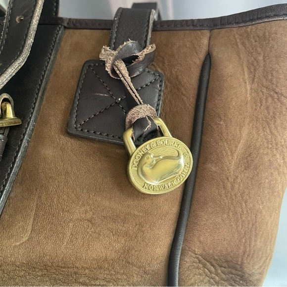 Vintage Dooney & Bourke Bucket Shoulder Hobo Tote Handbag Purse BROWN Suede - Picture 4 of 15